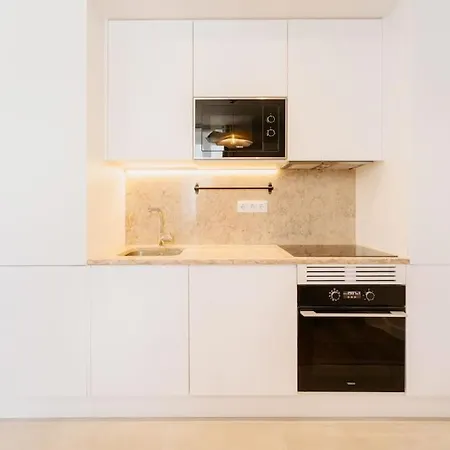 Orange House - Beautiful Two-bedroom 1d * Lissabon