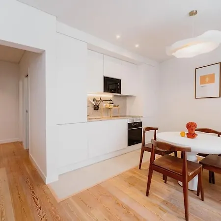 Orange House - Beautiful Two-bedroom 1d * Lissabon